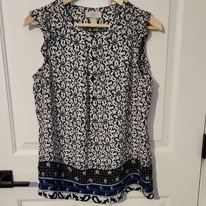LOFT Navy and White Sleeveless Blouse